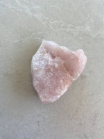 Load image into Gallery viewer, Rose Quartz Raw 380g | 00002
