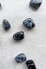 Load image into Gallery viewer, Snowflake Obsidian Tumble Stone

