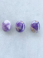 Load image into Gallery viewer, Amethyst | Palm Stone
